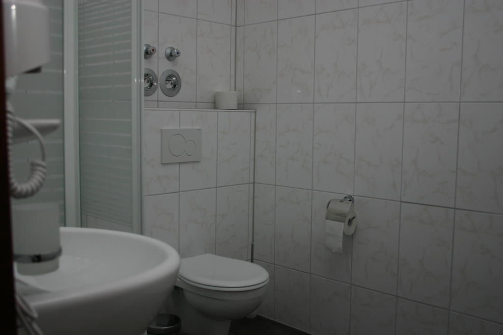 Apartment Traube Bad Urach Exterior foto